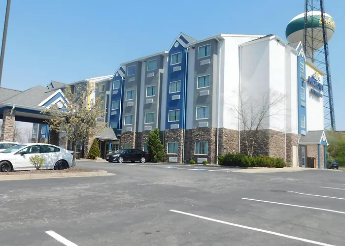 Microtel Inn & Suites By Wyndham Wheeling At The Highlands