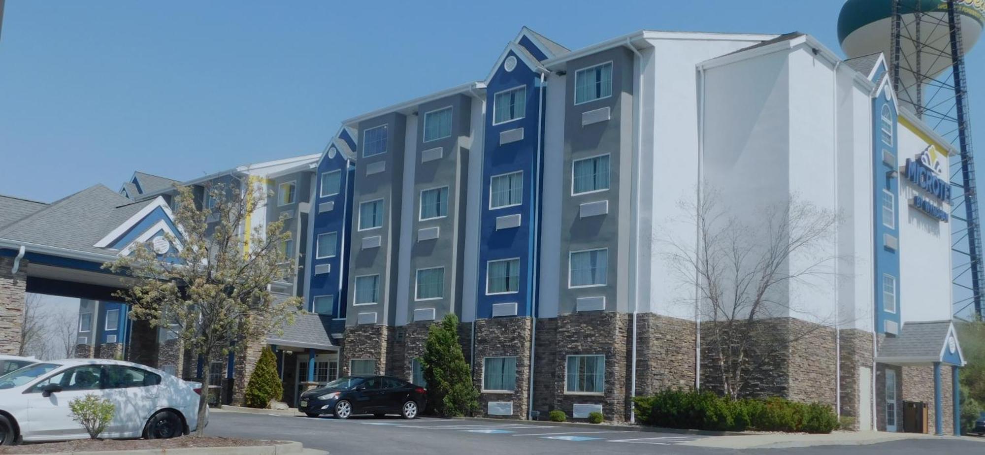 Microtel & By Wyndham Wheeling At The Highlands Hotel