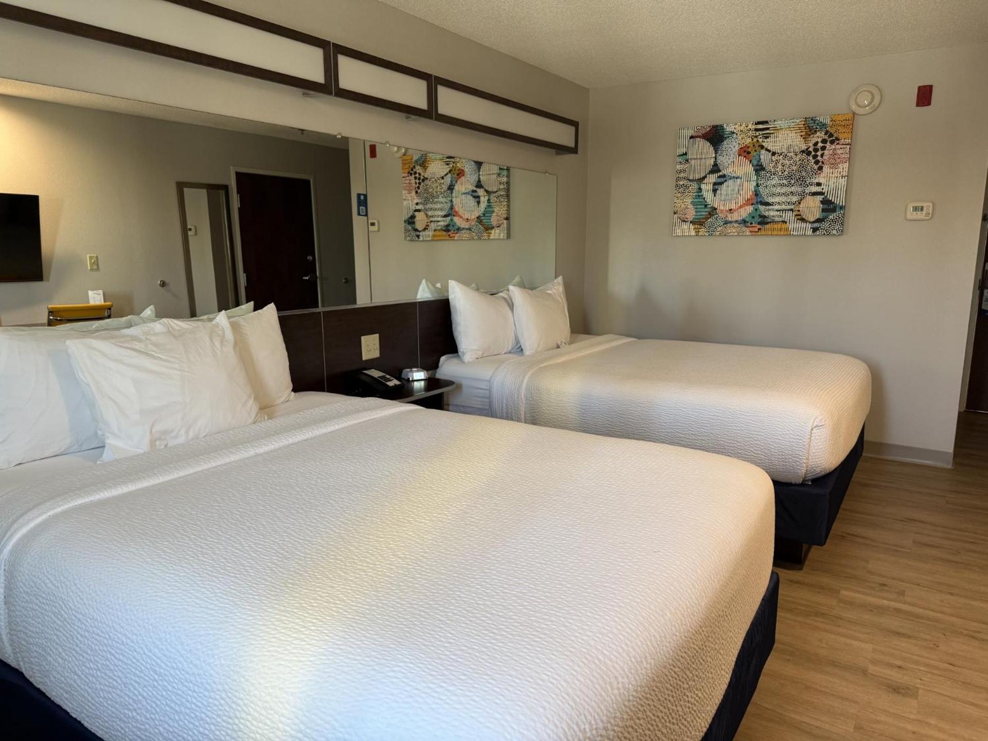 Hotel Microtel & By Wyndham Wheeling At The Highlands Triadelphia