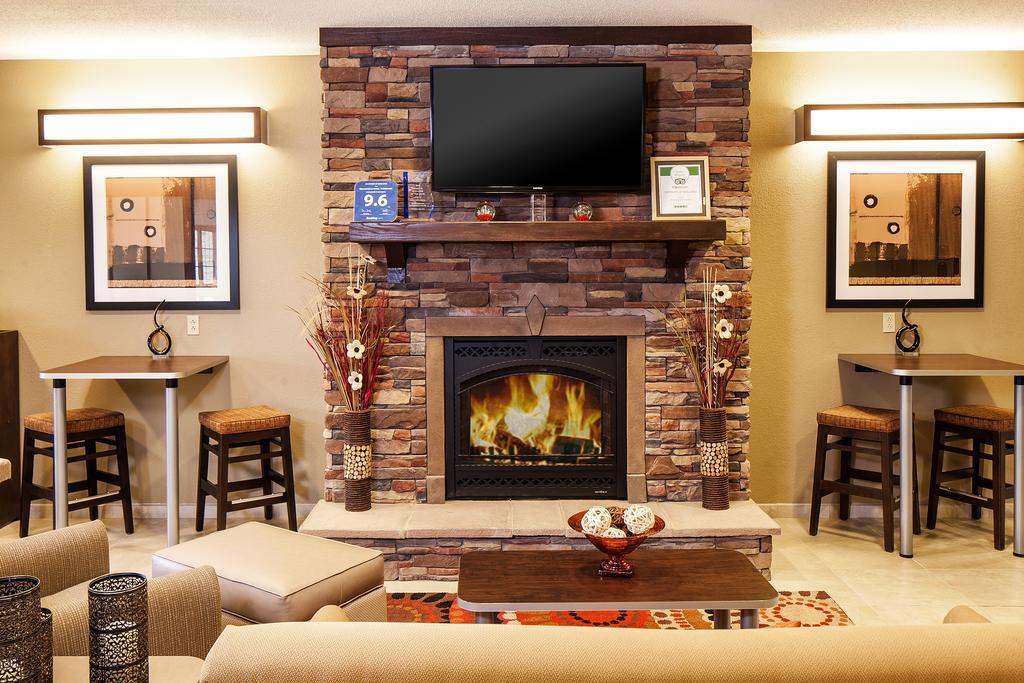 Microtel & By Wyndham Wheeling At The Highlands Hotel Triadelphia