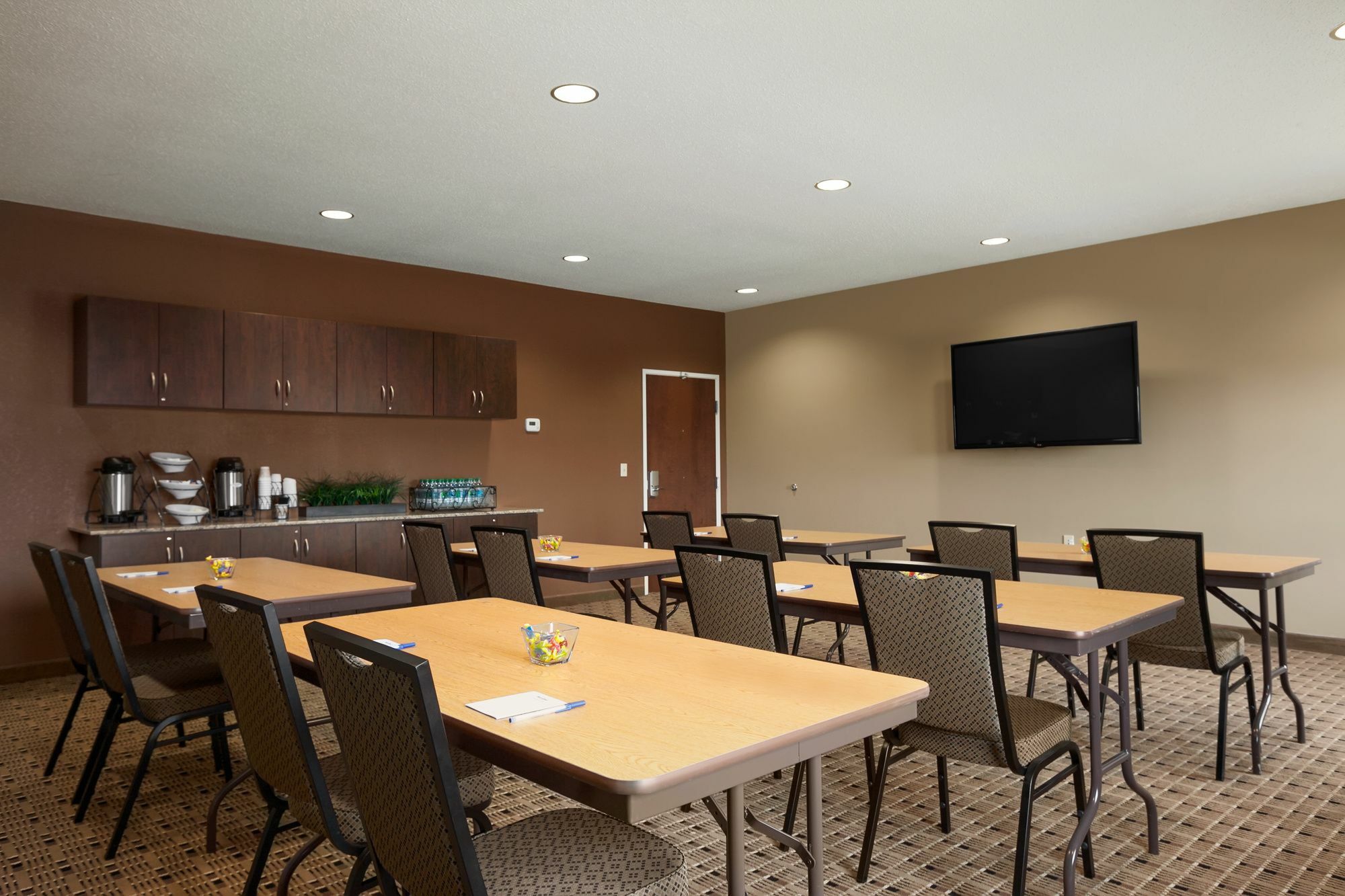 Microtel & By Wyndham Wheeling At The Highlands Hotel